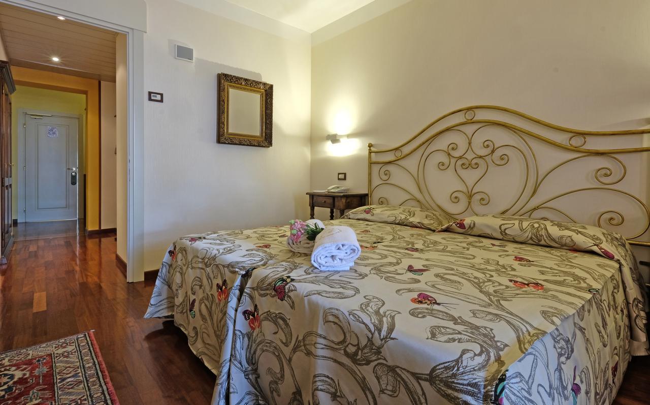 Villa Madrina Lovely And Dynamic Hotel Γκάρντα Εξωτερικό φωτογραφία