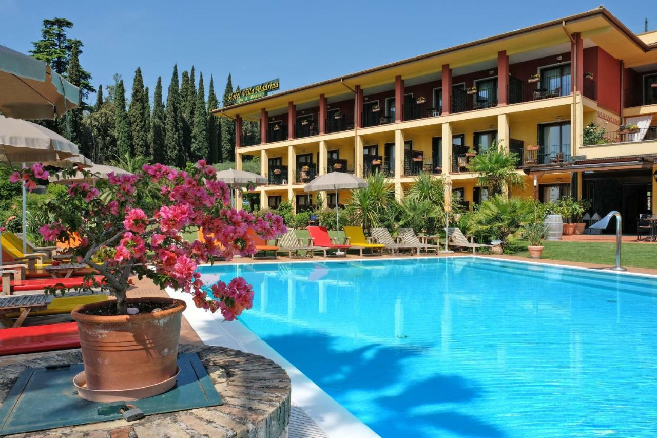 Villa Madrina Lovely And Dynamic Hotel Γκάρντα Εξωτερικό φωτογραφία